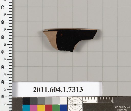 Terracotta rim fragment of a kylix (drinking cup)