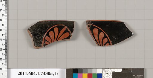 Terracotta rim fragments of kylikes (drinking cups)