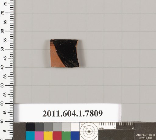 Terracotta rim fragment of a kylix (drinking cup)