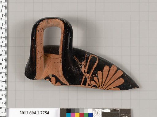 Terracotta rim fragment of a kylix (drinking cup)