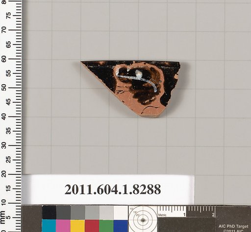 Terracotta rim fragment of a kylix (drinking cup)
