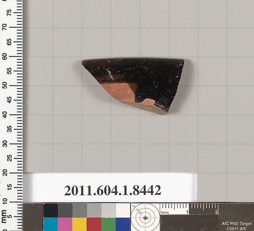 Terracotta rim fragment of a kylix (drinking cup)