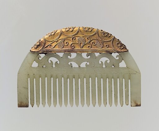 Comb