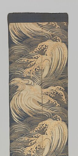 Obi with Stylized Waves