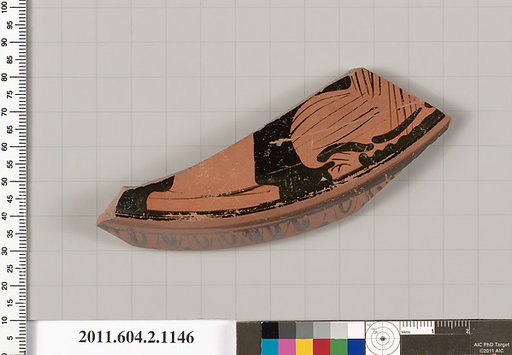 Terracotta fragment of a lekanis lid (covered dish)