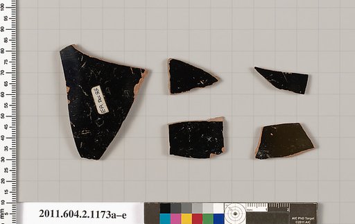 Terracotta fragments of closed shapes