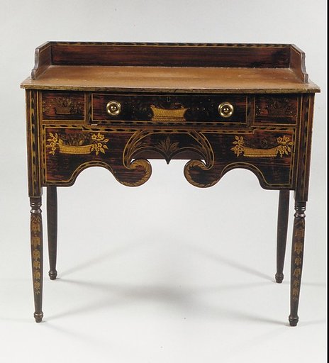 Serving Table