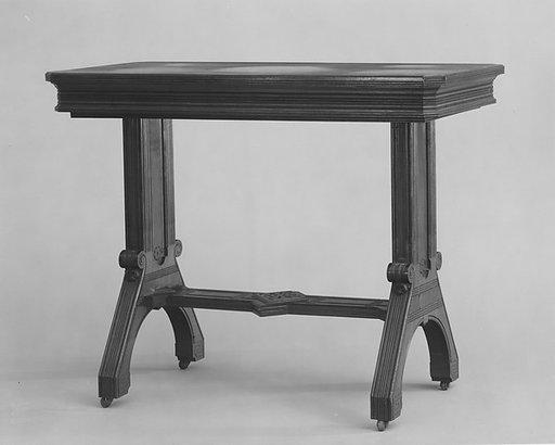 Serving Table