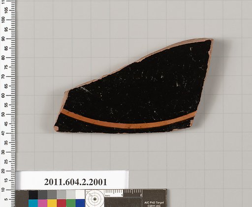 Terracotta fragment of a stemmed plate