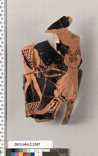 Terracotta fragment of a rhyton (vase for libations and drinking)