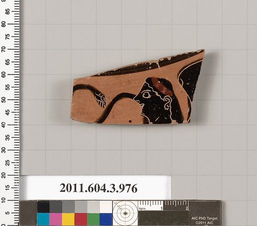 Terracotta fragment of a lekanis lid (covered dish)