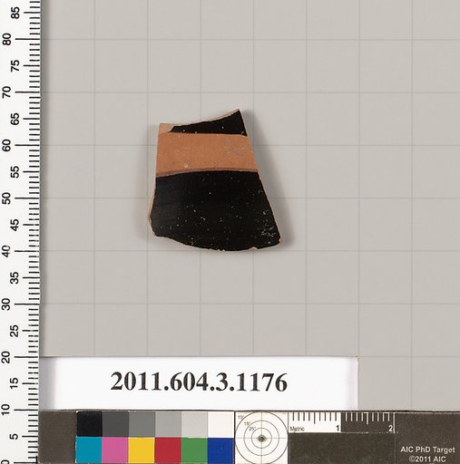 Terracotta fragment of a mastoid (drinking cup with narrow base) or a kyathos (cup-shaped ladle)