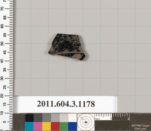 Terracotta fragment of a mastoid (drinking cup with narrow base) or a kyathos (cup-shaped ladle)