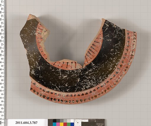 Terracotta fragment of a lid