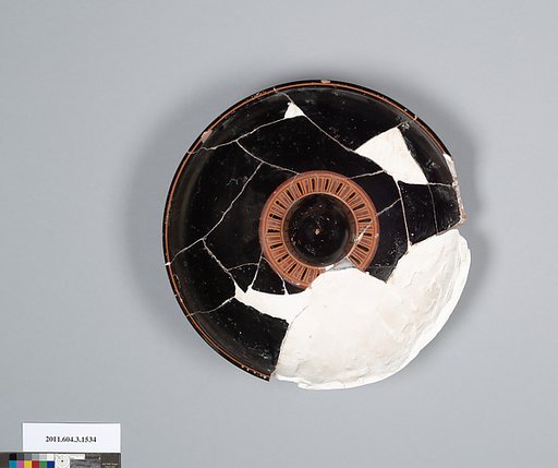 Terracotta fragment of a phiale (libation bowl)