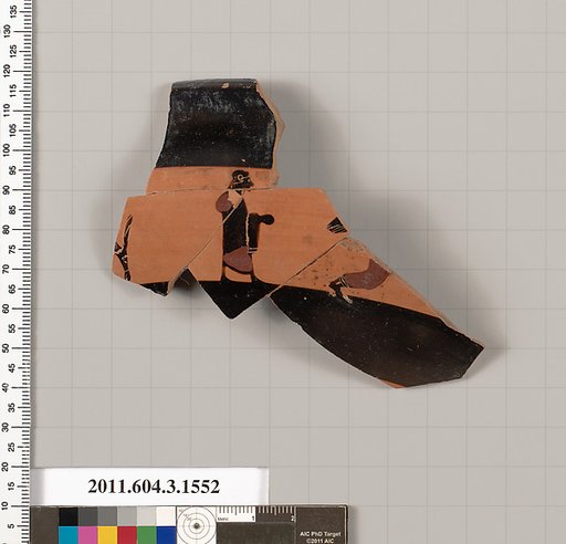 Terracotta rim fragment of a kylix: Band cup (drinking cup)