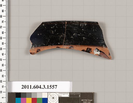 Terracotta rim fragment of a kylix: Band cup (drinking cup)