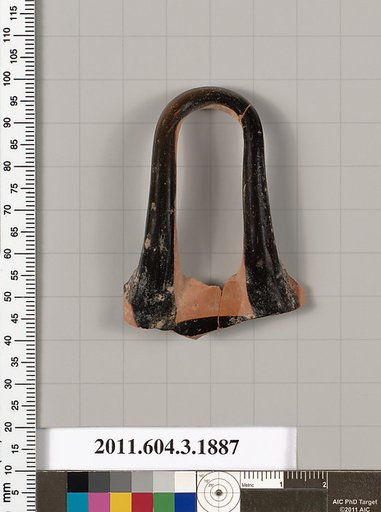 Terracotta fragment of a kylix (drinking cup) or a skyphos (deep drinking cup)?
