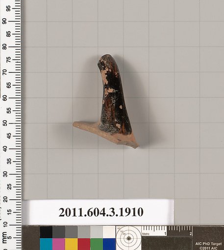 Terracotta fragment of a kylix (drinking cup) or a skyphos (deep drinking cup)?