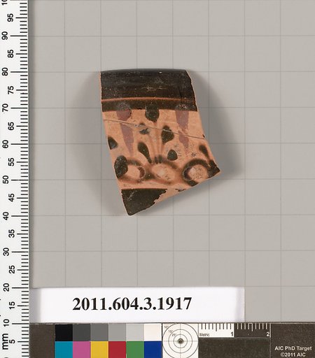 Terracotta fragment of a kylix (drinking cup) or a skyphos (deep drinking cup)?