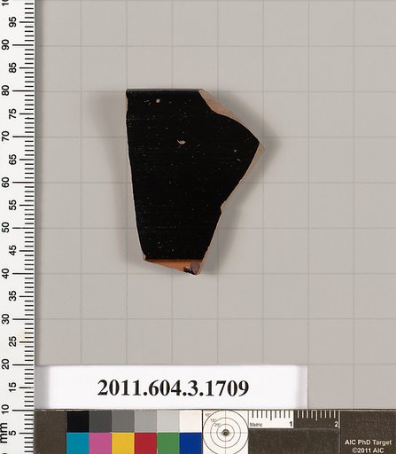 Terracotta rim fragment of a kylix: Band cup (drinking cup)