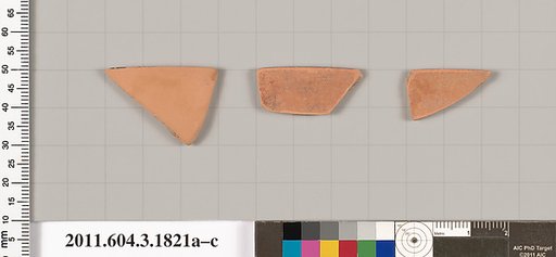 Terracotta rim fragments of kylikes: Lip cup (drinking cup)