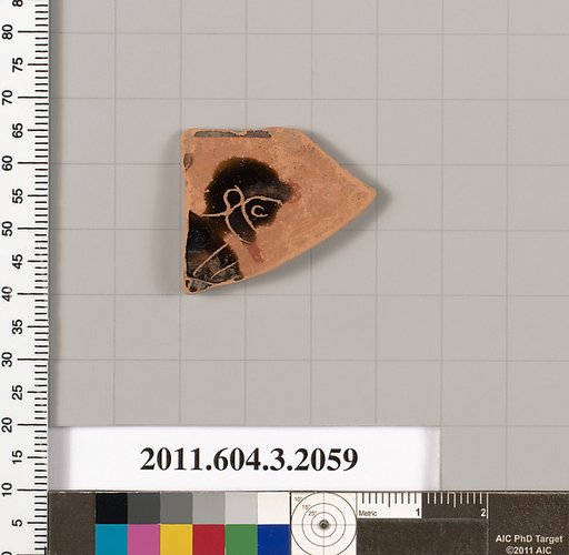 Terracotta rim fragment of a kylix (drinking cup)