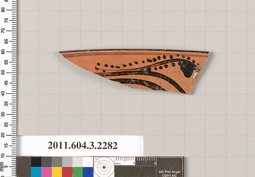 Terracotta rim fragment of a kylix: eye-cup (drinking cup)
