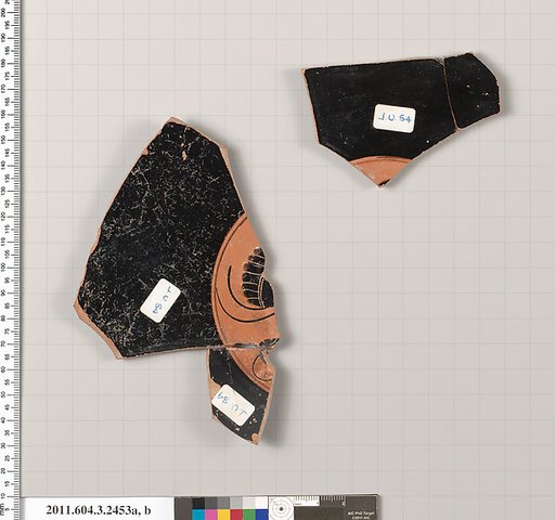 Terracotta fragments of a kylix (drinking cup)