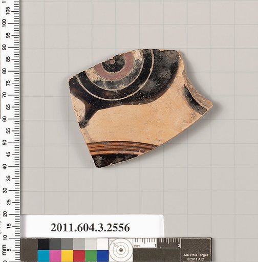 Terracotta fragment of a kylix: eye-cup (drinking cup)