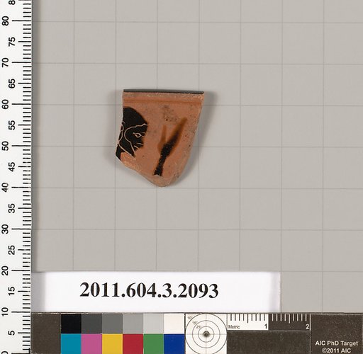 Terracotta rim fragment of a kylix (drinking cup)