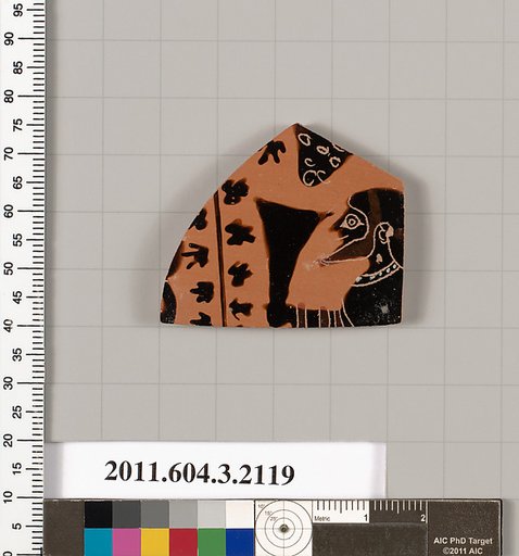 Terracotta rim fragment of a kylix (drinking cup)