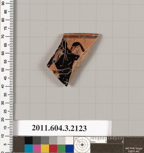 Terracotta rim fragment of a kylix (drinking cup)
