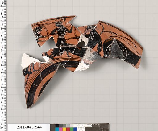 Terracotta rim fragment of a kylix: eye-cup (drinking cup)