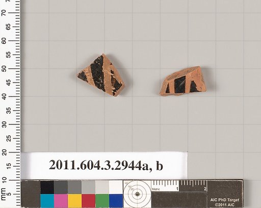 Terracotta fragments of closed shapes