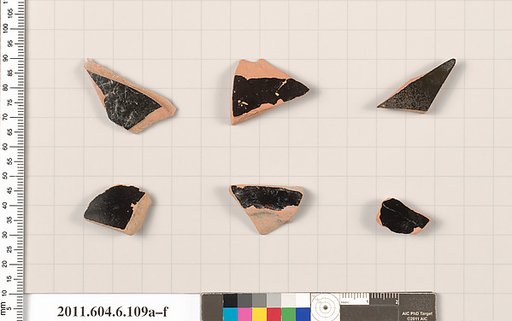 Terracotta fragments of closed shapes