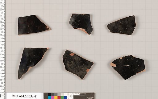 Terracotta fragments of closed shapes