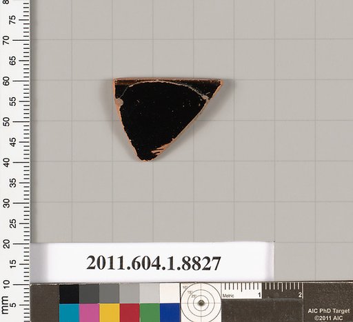 Terracotta rim fragment of a kylix (drinking cup)
