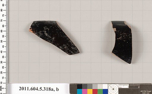 Terracotta rim fragments of kylikes (drinking cups)
