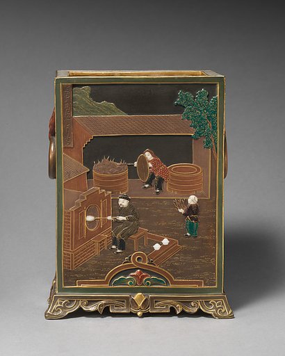 Rectangular vase with porcelain-making scenes ("the oven for burning clay" and "the painting of the wares")