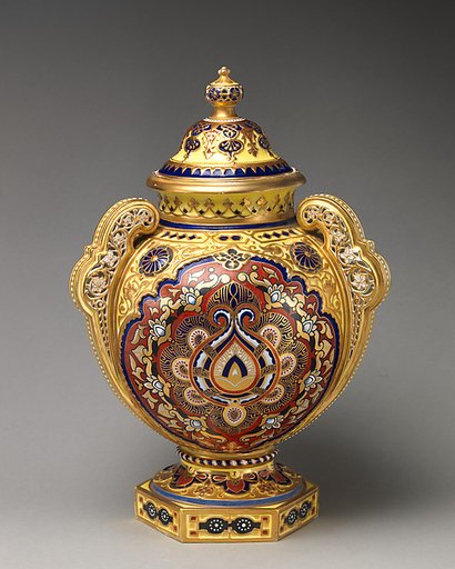 "Alhambra" vase with lid