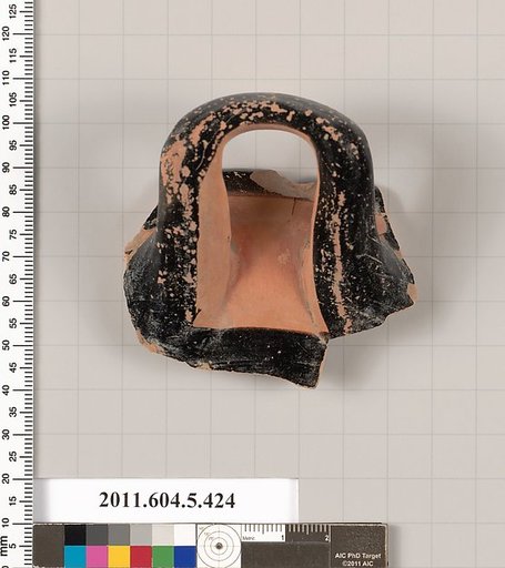 Terracotta rim fragment of a kylix (drinking cup)