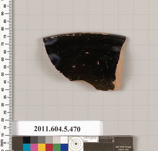 Terracotta rim fragment of a kylix (drinking cup)