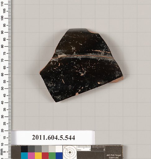 Terracotta rim fragment of a kylix (drinking cup)