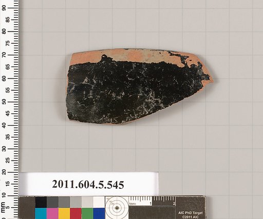 Terracotta rim fragment of a kylix (drinking cup)