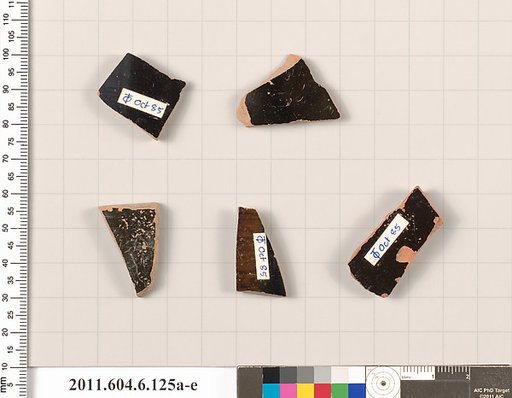 Terracotta fragments of closed shapes