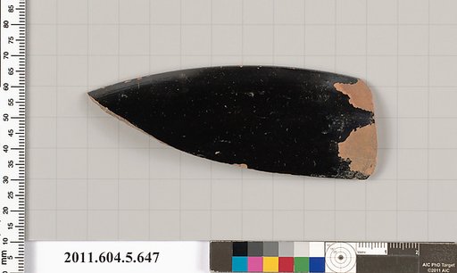 Terracotta rim fragment of a kylix (drinking cup)