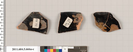 Terracotta rim fragments of kylikes (drinking cups)