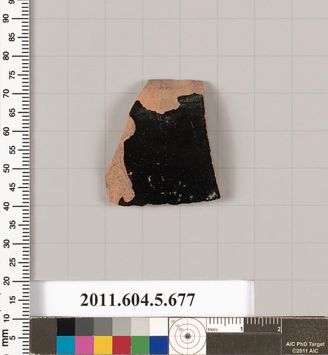 Terracotta rim fragment of a kylix (drinking cup)