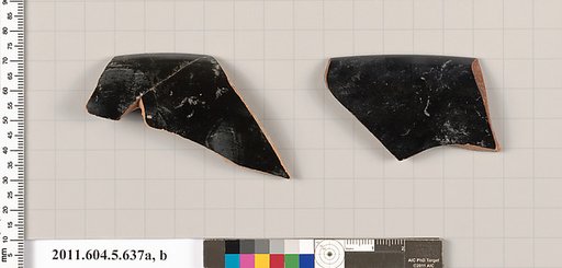 Terracotta rim fragments of kylikes (drinking cups)